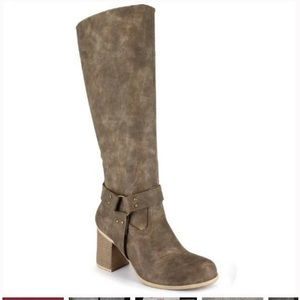 CLOSET CLOSING‼️ Sexy Tall Gray Boots